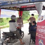Foto Polres Dumai gelar vaksinasi kepada pengendara