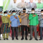 Foto Kapolres, Kepala Kantor Kemenag dan PBNU Kota dalam giat vaksinasi