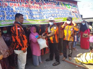 Sambut Bulan Suci Ramadhan PAC PP Khusus Pelabuhan Dumai Berikan Bantuan Sembako Kepada Fakir Miskin