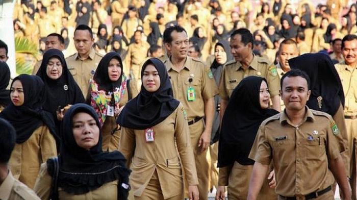 Foto Pegawai Negeri Sipil (PNS) dan tenaga honorer
