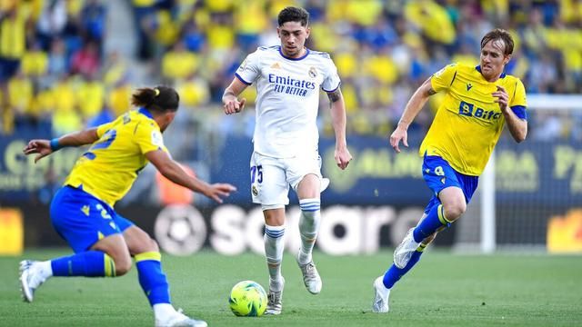 Foto Real Madrid ketika melawan Cadiz