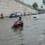 Foto banjir di salah satu ruas jalan Pekanbaru