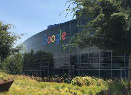 Rilis 3 Smartphone dan 1 Smartwatch, Google Tantang Apple?