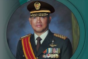 Sempat Dagang Asongan, Karier Jenderal TNI Ini Moncer karena Mirip Anak Presiden