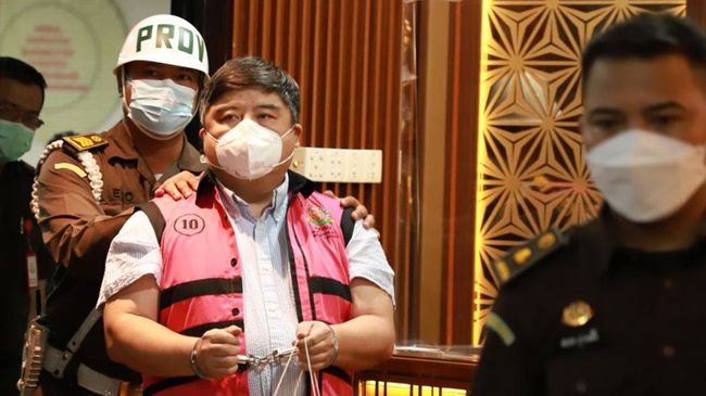 Foto penangkapan Lin Che Wei oleh Kejaksaan Agung RI