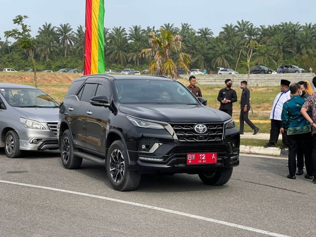 Foto model mobil dinas baru asisten Pemko Pekanbaru
