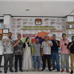 Foto bersama Pengurus JMSI Kaltim dengan KPU Provinsi Kaltim