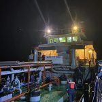 Foto kapal tanker pembawa minyak solar ilegal yang ditangkap Bea Cukai Batam.