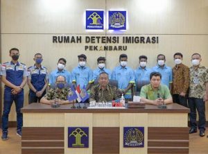 Kemenkumham Deportasi 6 WNA Banglades Karena Melanggar Keimigrasian