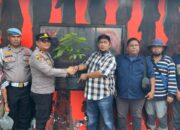 Foto: Kapolsek Dumai Kota IPTU Muhammad Iqbal, S.H., M.H., bersama personel Polsek Dumai Kota dan Ketua PUK SPPP kawasan Pelindo Dumai, Asnur Memori, didampingi pengurus serta anggota.